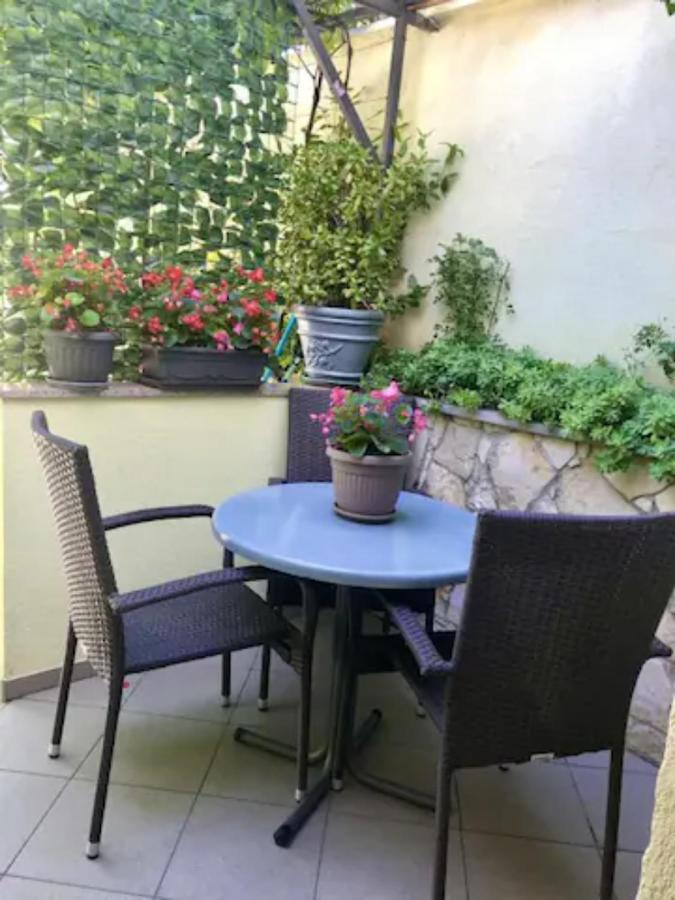 Skenderi Apartment Studio Crikvenica Eksteriør billede