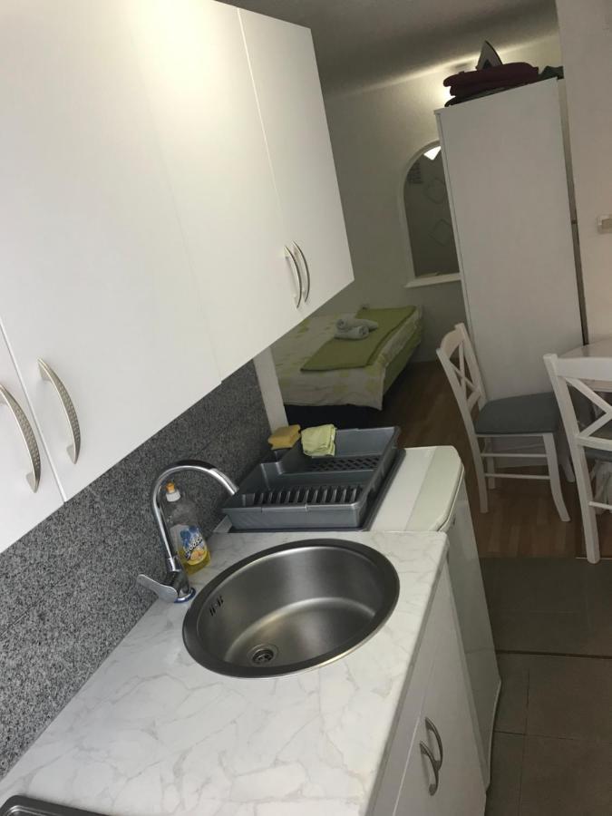 Skenderi Apartment Studio Crikvenica Eksteriør billede